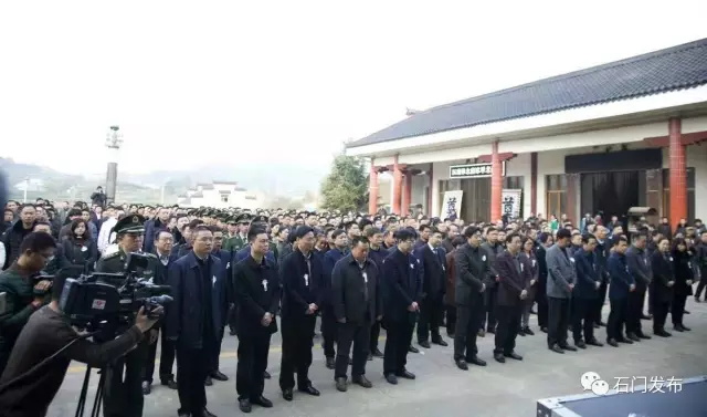 �����ͱ�&ldquo;������ƶ��&rdquo;���·�